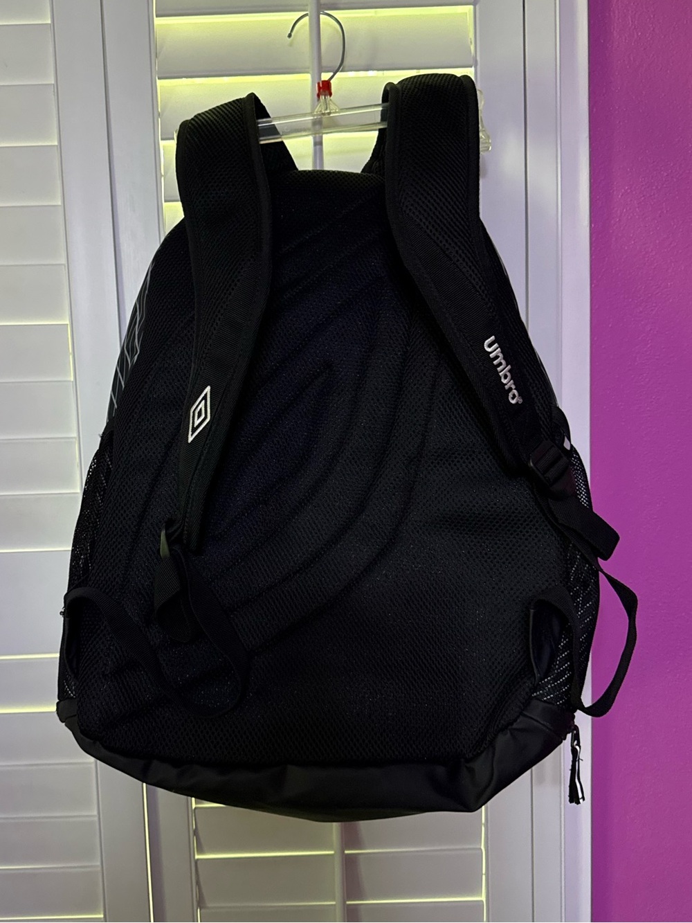 Umbro Soccer bag - Picture 9 of 9